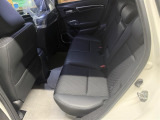 ご納車時には納車点検実施いたします。指定交換部品(エンジンオイル、オイルエレメント、ワイパーゴム等)新品交換致します。その他必要交換部品は点検時交換致します。