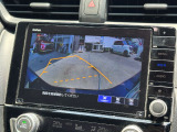 バックカメラのお写真です。駐車が苦手な方でも楽に駐車が行えますね♪