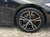 Mie Chuo BMW では全国のお客様に正規ディーラー認定中古車をお届けいたします。お気軽にお問い合わせ下さい!お待ち致しております。【 MieChuoBMW 電話059-238-2288 】