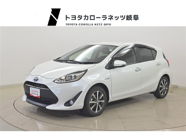 トヨタ アクア 