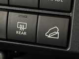 【ダウンヒルアシスト】急な坂道を下るときに自動でブレーキを制御、一定の低速度を保ちます。雪道や悪路など滑りやすい路面の下り坂でもタイヤがロックしないから安心!ハンドル操作に集中できます!