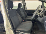 車を運転する際には運転席の存在は欠かせません。しっかりとチェックしたいポイントですね。