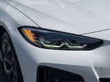 また、BMW正規認定中古車は、エマージェンシーサービスが自動付帯。24時間365日、皆様のカーライフをサポート致します。確かな安心のうえで、「駆けぬける歓び」をご堪能ください。