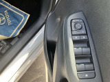 運転席ドアスイッチ