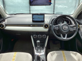 MAZDA2 1.5 15S サンリットシトラス 