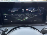 スピードメーターに地図を映し出すことが可能です。