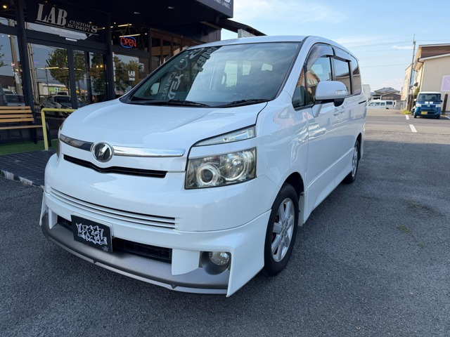 トヨタ ヴォクシー 