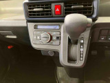 納車前にはプロのメカニックが、各部の点検を行います。ディーラーにしか出来ない品質、そしてサービスできっと満足していただけると思います!