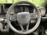 【ステアリングスイッチ】運転中、前方から目線をそらすことなく、オーディオ等の操作が可能な便利機能!安心&快適なドライブを演出してくれます♪