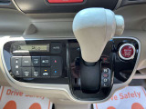当店の車は全台、保証付きで購入後も安心です。保証期間中は全国のホンダディーラーで保証修理を受け付けております。