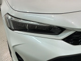 LEDヘッドライトは、点灯の瞬間から最大光量を発揮し、突然暗くなるトンネルなどでの安定感を高めます。