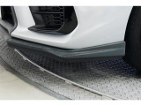 STI フロントスポイラー+スカートリップ。