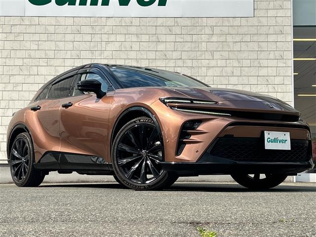クラウンスポーツ 2.5 Z E-Four 4WD 本革シート