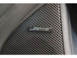 【BOSEサウンド】車種ごとにベストなシステムを用意し、車両の開発段階から音響を突き詰めるBOSE。シート素材の違いによってもセッティングを変更するという、BOSEならではのきめ細やかな音響です。