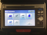 ナビゲーションはワンセグTV対応のGathers純正メモリーナビを搭載しています。ナビのオーディオ機能にはCD・DVD再生の他に、SDカードスロット・USB端子からの外部入力ができます。