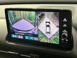 【マルチビューカメラシステム】専用のカメラにより、上から見下ろしたような視点で360度クルマの周囲を確認することができます☆死角部分も確認しやすく、狭い場所での切り返しや駐車もスムーズに行えます。