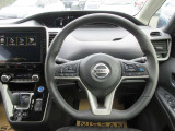 清潔で広々した座席です!是非、現車を見て体感してみてください。