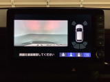 バックでの車庫入れも安心です!リアカメラが付いているバックモニター付のナビを装備しております。バンパーについているソナーや、操作線もついており距離感も画面から確認できます。