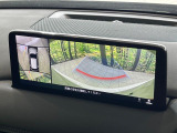 【360&deg;ビューモニター】専用のカメラにより、上から見下ろしたような視点で360度クルマの周囲を確認することができます☆死角部分も確認しやすく、狭い場所での切り返しや駐車もスムーズに行えます。