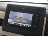 ◆リアワイドカメラシステム◆3種類の表示で後方確認をサポート♪セレクトレバーを「R」の位置に入れるとカメラ画像に切り替え。ノーマルビューでは従来のリアカメラと同様の標準的なビューで表示します!