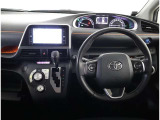 視界性の良い運転席!