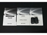 キーを取り出さずにドアを施錠&解錠。クルマの始動も可能です。