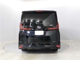 中古車の総合評価や内外装の状態などをひと目で分かるよう、トヨタ車のプロの検査員が実施した「車両検査証明書」をご用意しています。