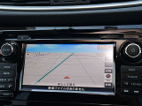 メーカーオプションのNissan Connectナビゲーションが付いています。