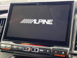 【BIG-X11インチナビ】人気の大画面BIG-Xナビを装備。専用設計で車内の雰囲気にマッチ!ナビ利用時のマップ表示は見やすく、テレビやDVDは臨場感がアップ!いつものドライブがグッと楽しくなります♪