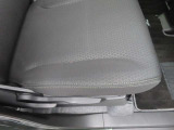 運転席の状態が出る場所ですが、ご覧の通りにキレイな状態ですよ。