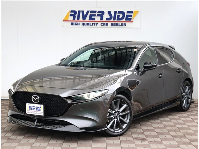 MAZDA3ファストバック 2.0 20S Lパッケージ オプションエアロ リアスポイラー 18AW 純