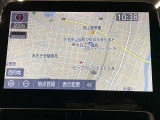 充実のオーディオ&ビジュアル機能にセンター通信型コネクティッドナビと車載ナビ機能も搭載。詳細は販売店スタッフまでおたずねください。