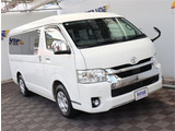 入庫時・販売時・納車前に、弊社基準の68項目に及ぶ点検整備を実施しております。