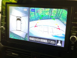 【アラウンドビューモニター】専用のカメラにより、上から見下ろしたような視点で360度クルマの周囲を確認することができます☆死角部分も確認しやすく、狭い場所での切り返しや駐車もスムーズに行えます。
