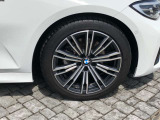 Mie Chuo BMW では全国のお客様に正規ディーラー認定中古車をお届けいたします。お気軽にお問い合わせ下さい!お待ち致しております。【 MieChuoBMW 電話059-238-2288 】