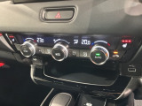 フロント両席にはシートヒーターが付いています!寒い日に便利な装備ですね。