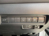 予防衝突軽減機能のトヨタセーフティセンスも装備しています。