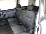 ゆとりある広々とした車内空間は、ドライブを始め買い物やレジャーなど、幅広く活躍します。一人でもみんなとでもお出かけを楽しみましょう!