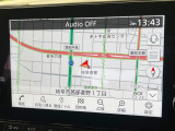 【大画面ナビ】人気の大型9インチナビを装備。存在感のある大画面はインパクト大!ナビ利用時のマップ表示は見やすく、テレビやDVDは臨場感がアップ!いつものドライブがグッと楽しくなります♪