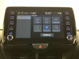 いまや必須装備「ナビゲーション」搭載!知らない場所に、スイスイッとドライブ。なんて便利な機能でしょうか?もう、これなしではハンドルを握れませんね!でも、運転中の操作は危険ですのでご注意ですね♪