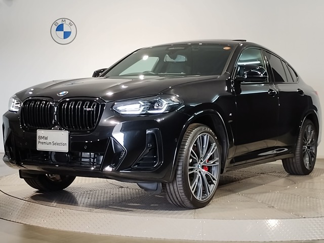 X4 M40i 4WD