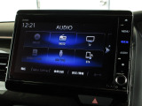 ナビゲーションは純正メモリーナビ(VXU-217NBi)を装着しております。AM、FM、CD、DVD再生、Bluetooth、音楽録音再生、フルセグTVがご使用いただけます。
