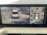3Dビュー機能付。駐車場などで、周囲の状況が直感的にわかる立体的映像を表示しますので、安心して発進できます。