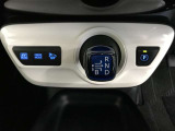 電動パーキングブレーキを搭載。スイッチ操作でパーキングブレーキを作動・解除することが可能ですので、操作の力が不要ですよ♪