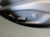 電動パワーシート(運転席のみ)