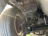 お車を安心してお乗りいただく為には、足回りの定期点検が欠かせません。サービスサポート(有償保証)では無料点検もご提供しており、安心のカーライフをお過ごしいただけるサポート体制が整っています。