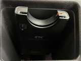 ETC車載器付きです。高速道路の料金所もスムーズに通過できます。