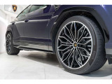 Rims Galanthus 23'' shiny black diamond finished