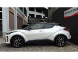【トヨタ認定中古車】まるごとクリ-ニング(見えない所まで徹底洗浄)、車両検査証明書(車の状態を徹底検査)、ロングラン保証(買ってからも安心!)、3つの安心をセットにしたトヨタ販売店の中古車ブランドです