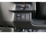 【横滑り防止装置】ドライバーの安全運転をアシストしてくれる装備が充実しています☆ドライバーの不安を安心へと変えてくれますね。